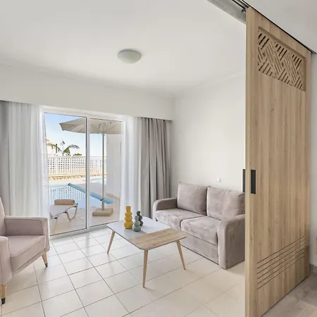 Labranda Kiotari Bay Hotel 4*