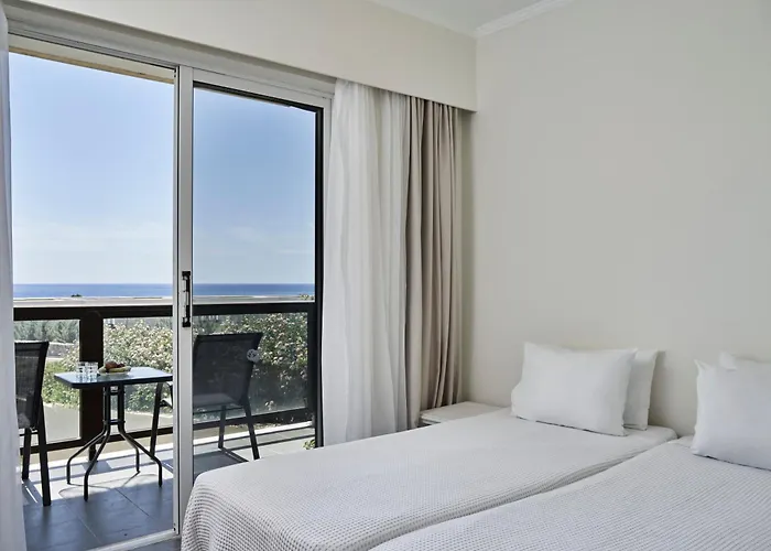 Labranda Kiotari Bay Hotel 4*