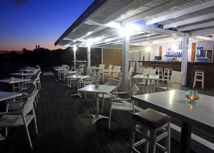 Labranda Kiotari Bay Hotel Istrios