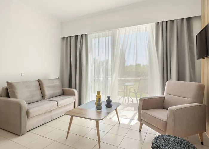 Labranda Kiotari Bay 4* Istrios