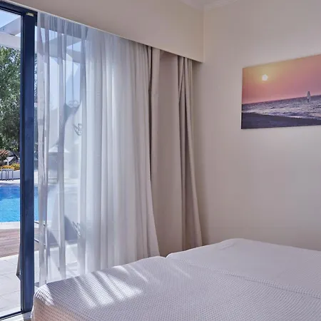 Labranda Miraluna Hotel 4*