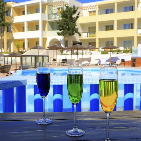 Hotel Labranda Kiotari Bay 4*